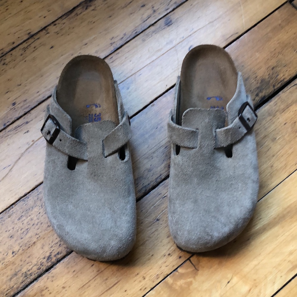 ❌SOLD❌Birkenstock Clogs Size 35